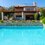 Villa Seas the Day